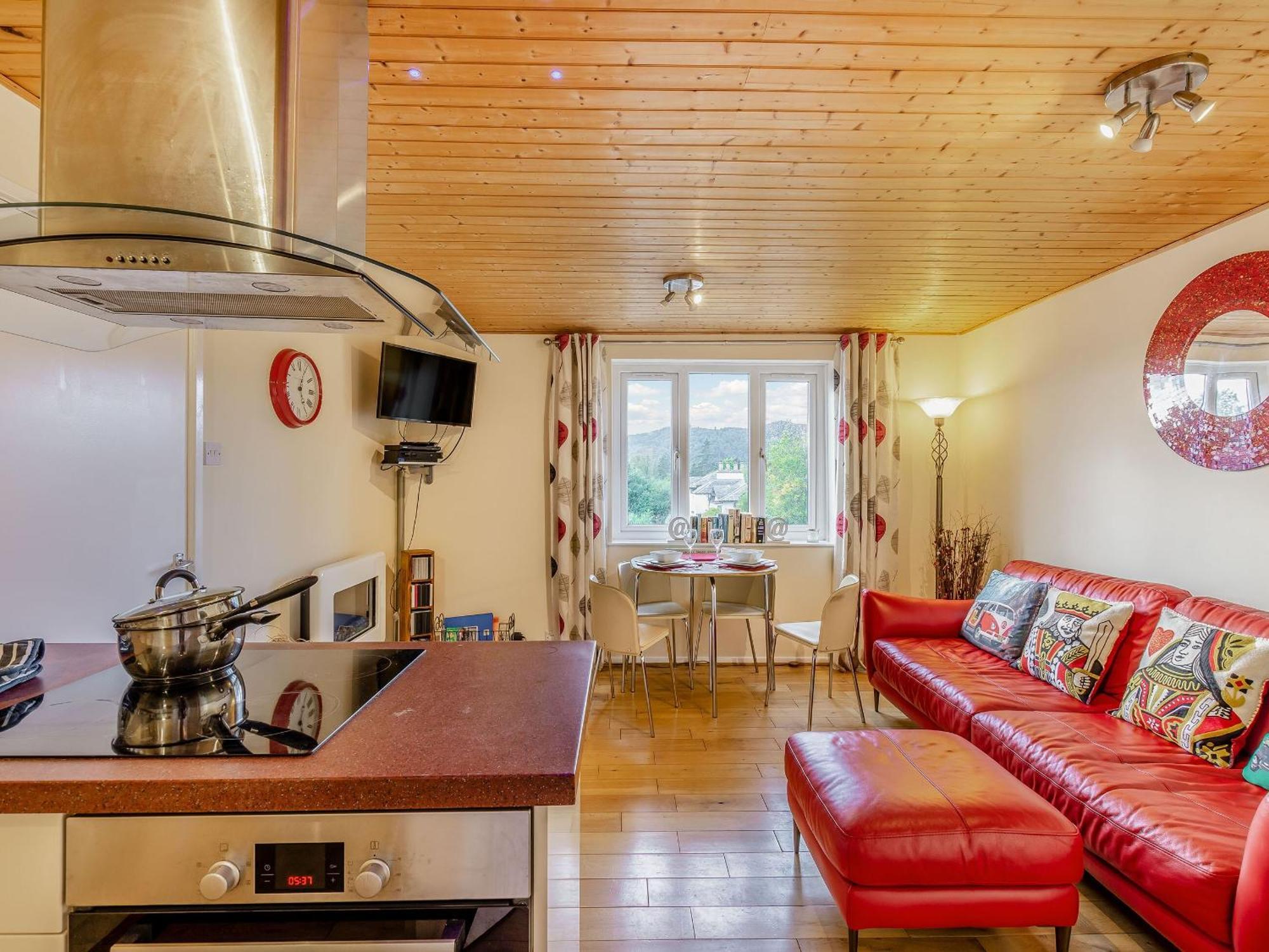 Strawberries And Cream Villa Bowness-on-Windermere Exterior photo
